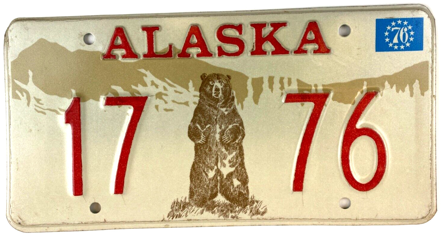 Vintage 1976 Alaska Sample License Plate Old Car Man Cave Garage Wall Collector