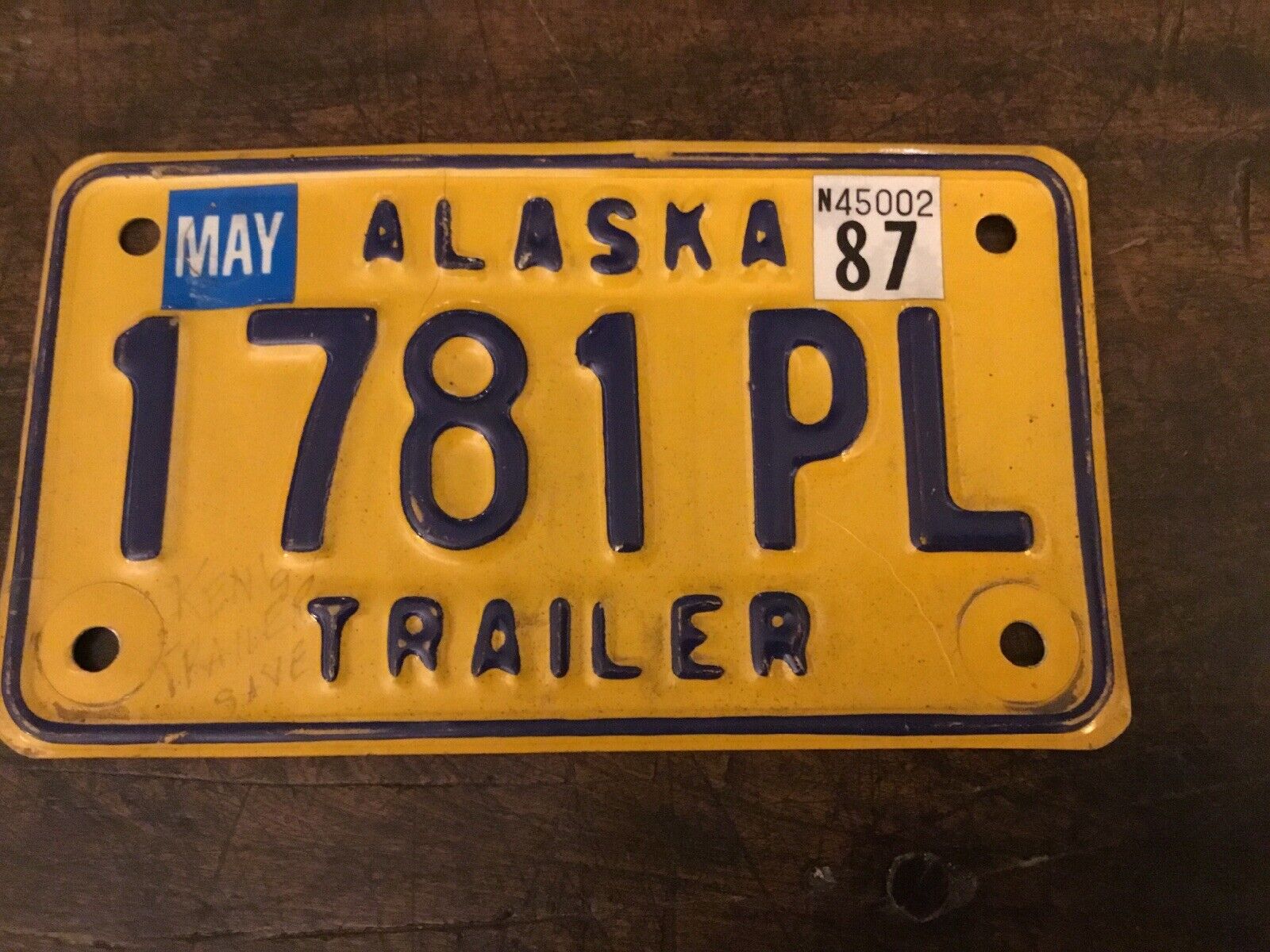 Vintage 1987 Alaska Trailer License Plate. 7x4 Moto Sized. #1781 Pl