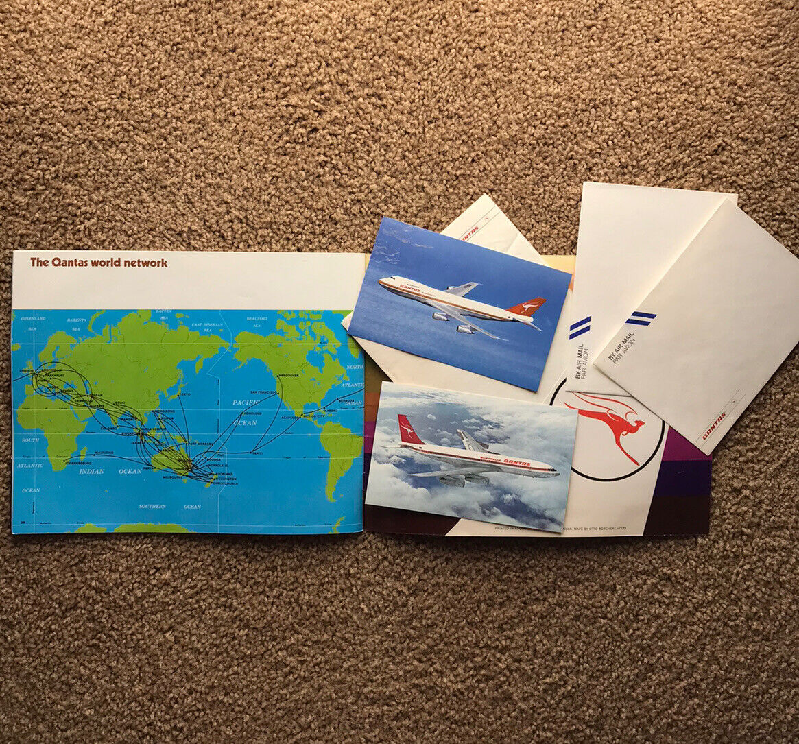 Vintage Qantas Airlines Flight Guide Booklet 1972 Postcards Information Travel