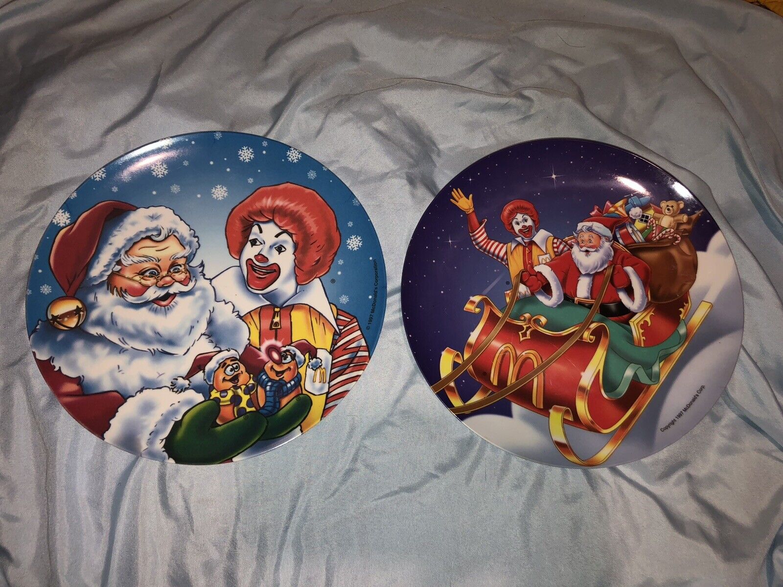 1997 Mcdonald’s Plastic Plates (2)- Christmas