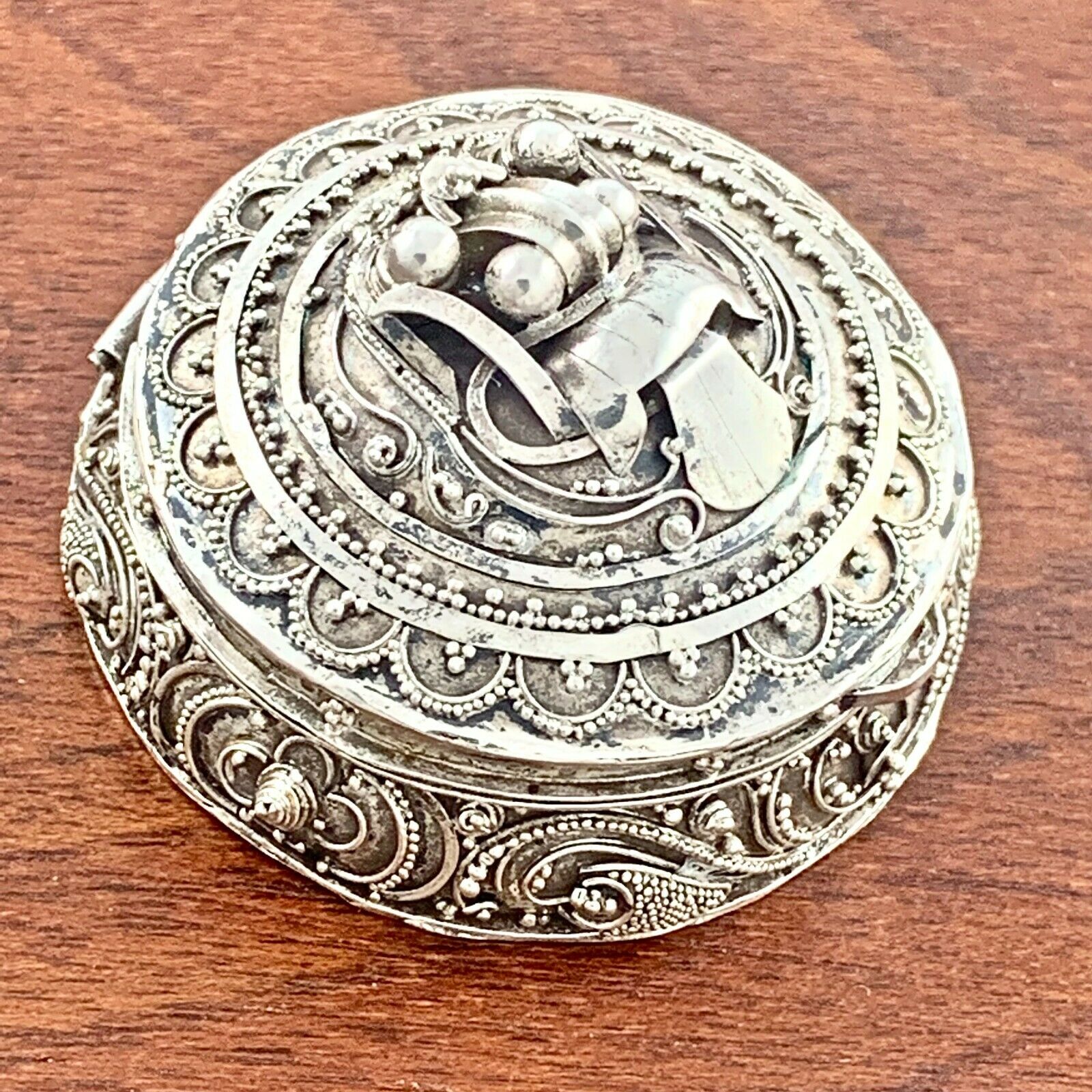 Chinese Sterling Silver Filigree Pill Box W/ Mask To Cover No Monogram